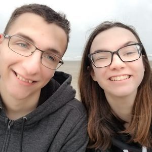 Meet your Posher, Abigail